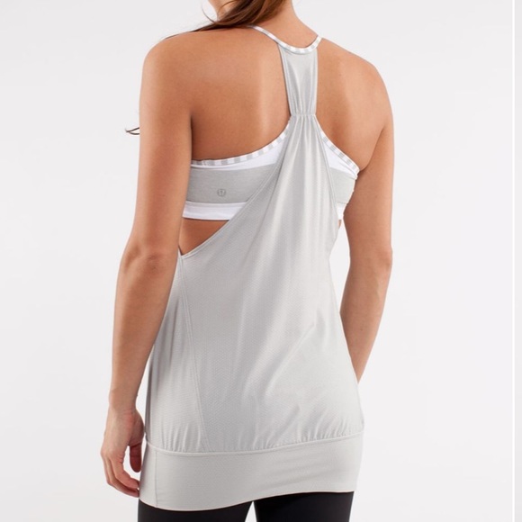 Lululemon no limits tank top silver spoon - Picture 3 of 9